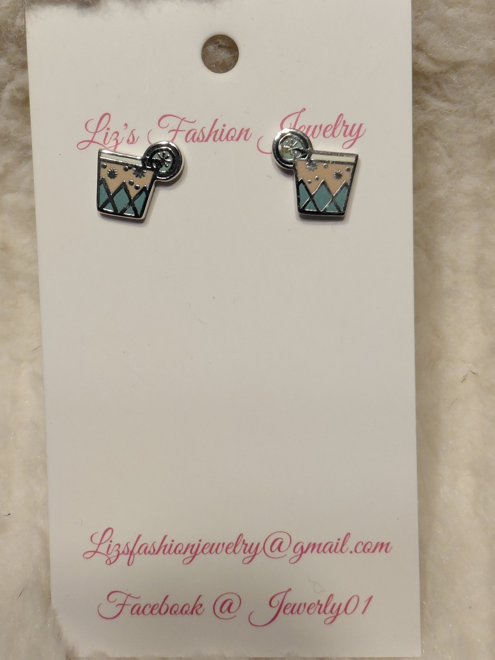 2Fashion Jewelry Blue and Cream Cocktail Glass Stud Earrings BUNDLE TO SAVE